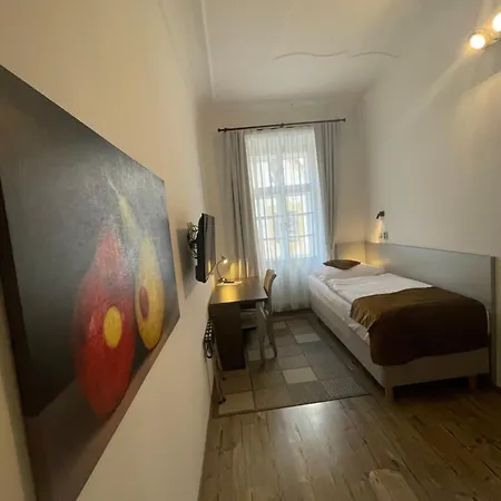 U Tri Hrusek & České Budějovice
