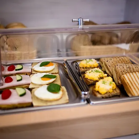 U Tri Hrusek & Aparthotel Ceske Budejovice