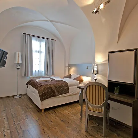 U Tri Hrusek & Aparthotel Ceske Budejovice