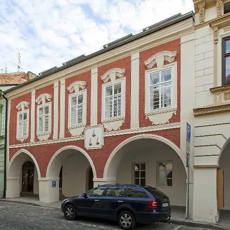 U Tri Hrusek & Hotel apartamentowy