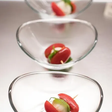 Aparthotel U Tri Hrusek & 4*