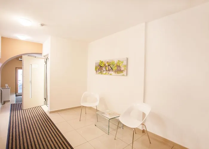 아파트호텔 U Tri Hrusek & 4*